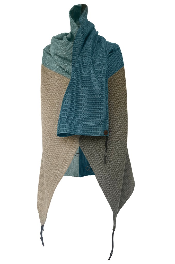 NEW! Cotton Cape Equal Teal from JULAHAS