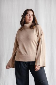 Baby-Alpaka Turtleneck Strickpullover Atico Beige via Jyoti - Fair Works