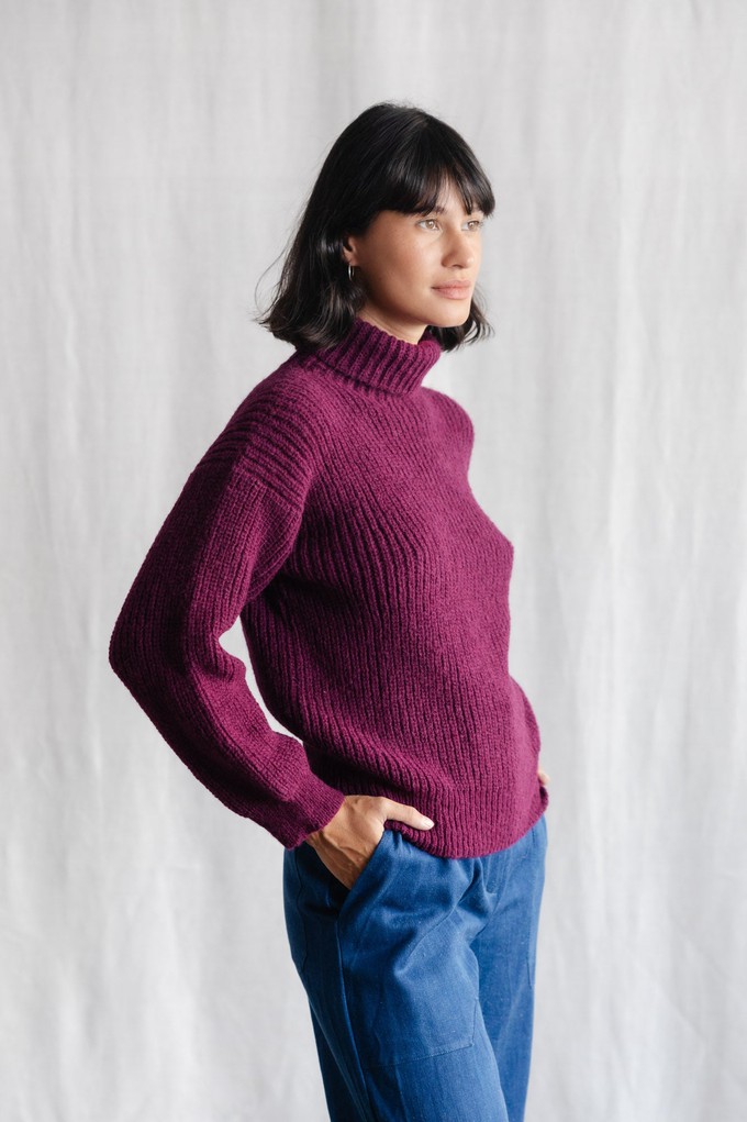 Baby-Alpaka Turtleneck Strickpullover Suave Berry from Jyoti - Fair Works