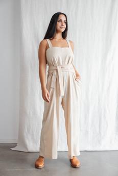 Hanf/Tencel Jumpsuit Suvan Sand via Jyoti - Fair Works