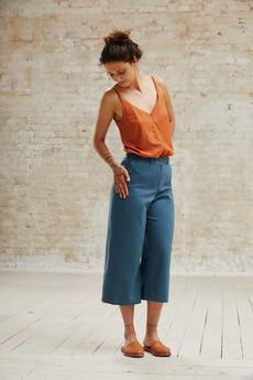 Bio-Baumwoll Culotte Hema Ozean via Jyoti - Fair Works