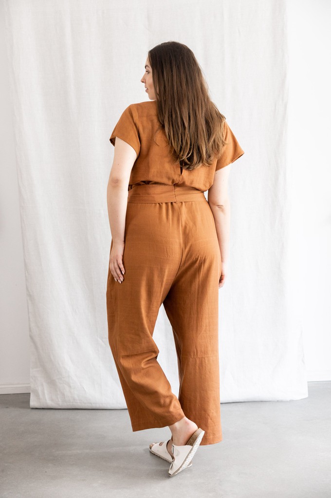 Baumwoll Jumpsuit Nirav Haselnuss from Jyoti - Fair Works