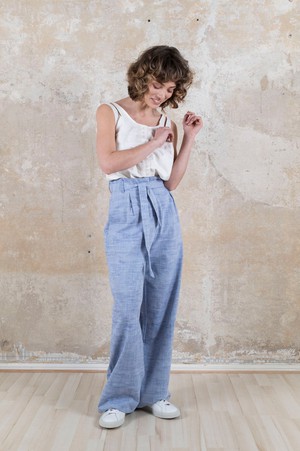 Baumwoll Highwaist Hose Hamina Hellblau from Jyoti - Fair Works