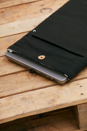 Bio-Baumwoll Laptoptasche Latur Schwarz from Jyoti - Fair Works