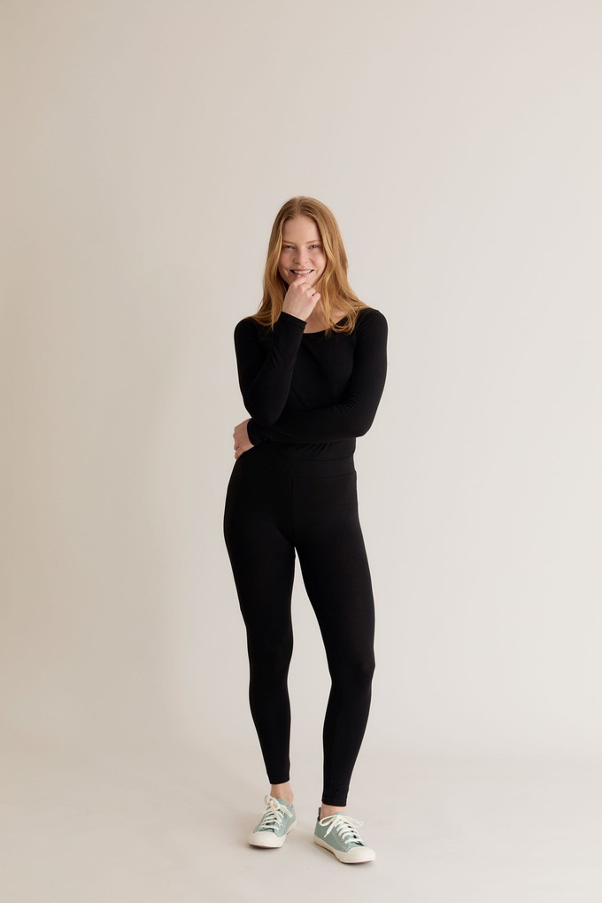 SYLVIE Legging - GOTS Organic Cotton Black from KOMODO