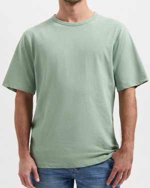 Liam Linen tee from Kuyichi