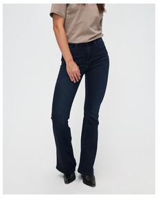 Lisette Flare Jeans Dunkelblau via Kuyichi