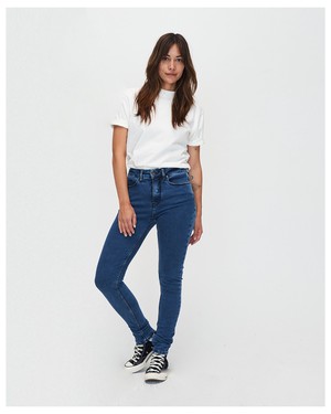 Lizzy High-Waist Super Skinny Jeans from Kuyichi