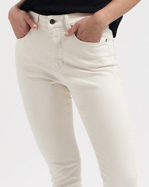 Carey High Rise Skinny Undyed from Kuyichi