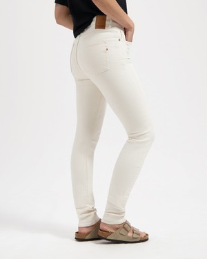 Carey High Rise Skinny Undyed from Kuyichi