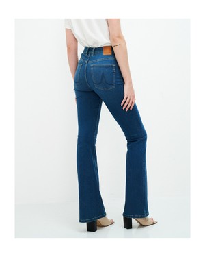 Lisette Flare Jeans Blassblau from Kuyichi