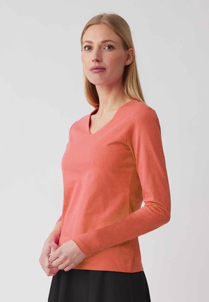 V-Neck Shirt Mara from LANA Organic