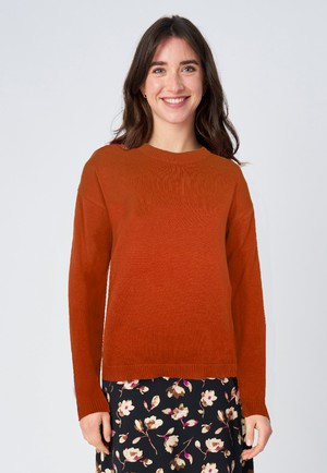 Pulli Hanna from LANA Organic