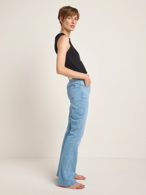 Flared Jeans (GOTS) from LANIUS