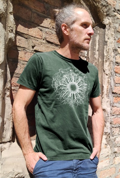 Fairwear Organic Shirt Men Stone Washed Green WoodenIris from Life-Tree