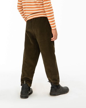 Corduroy Chino moss from Matona