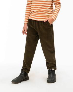 Corduroy Chino moss from Matona