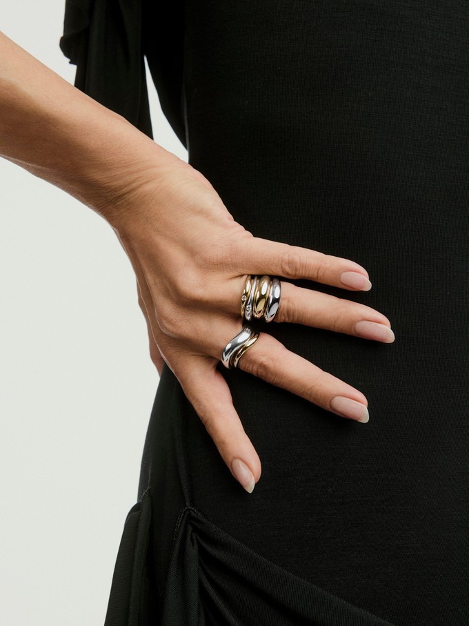 Organic DÃ´me Thin Nesting Ring from Mejuri