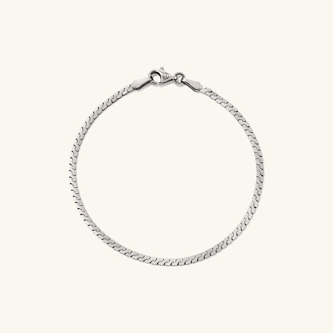 Serpentine Chain Bracelet from Mejuri