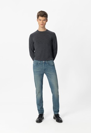 Regular Dunn Stretch - Medium Fade from Mud Jeans