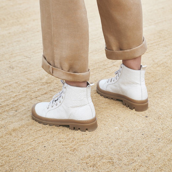 NOAH PINATEX White from NAE Vegan Shoes