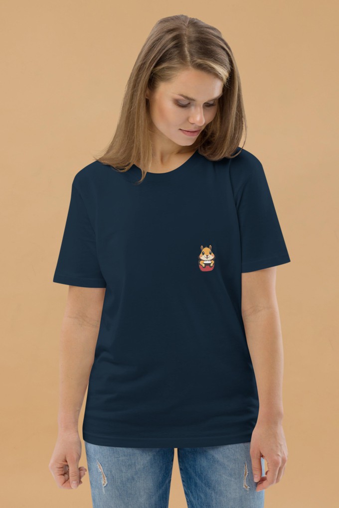 Squirrel T-Shirt Unisex from Pitod