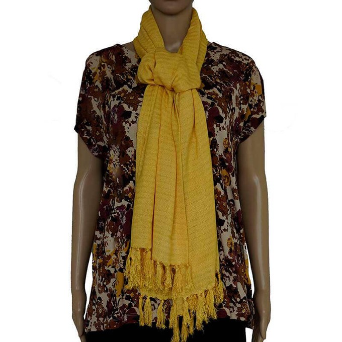 Shawl Yellow - Natural Dyes - Beautiful and Ecofriendly from Quetzal Artisan