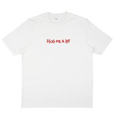 HUG ME T-SHIRT via RAIZ