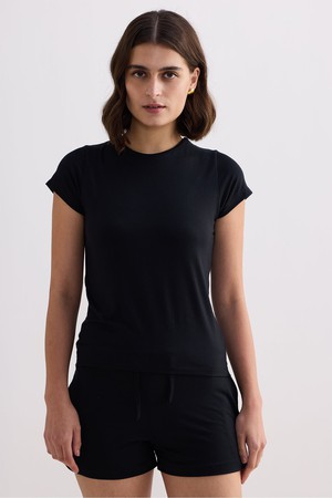 Essential Short Sleeve Tee Set in Black from Reistor