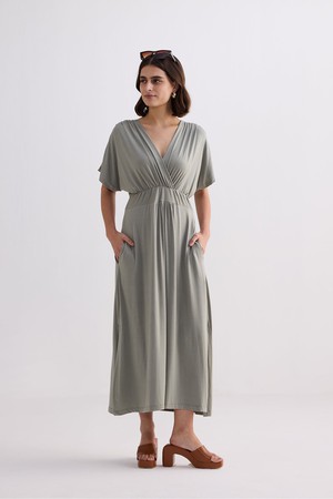 Flowy A-Line Maxi Dress with Side Slits in Light Olive from Reistor