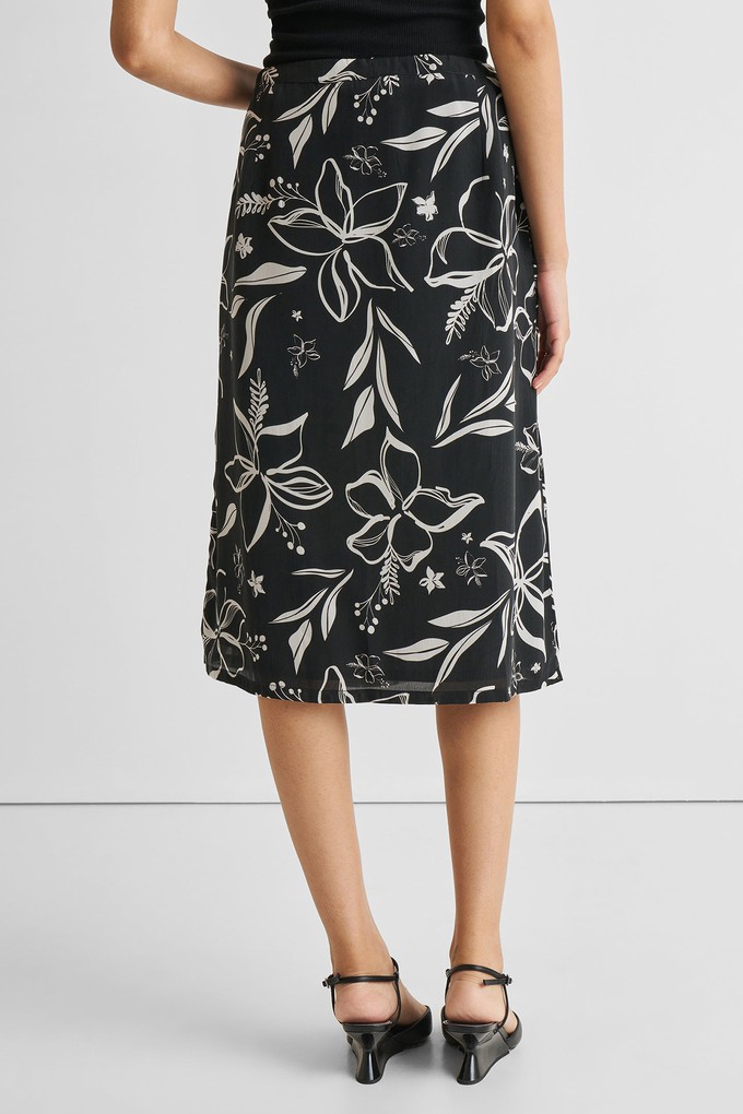 Floral Skirt with Front Slit from Reistor