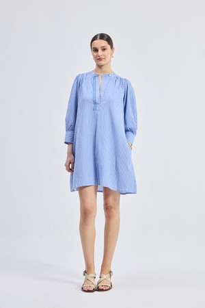 Oversized Tunic Dress with Optional Belt from Reistor