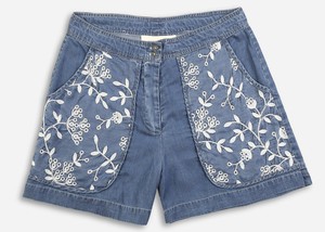 Flowery Days Shorts from Reistor