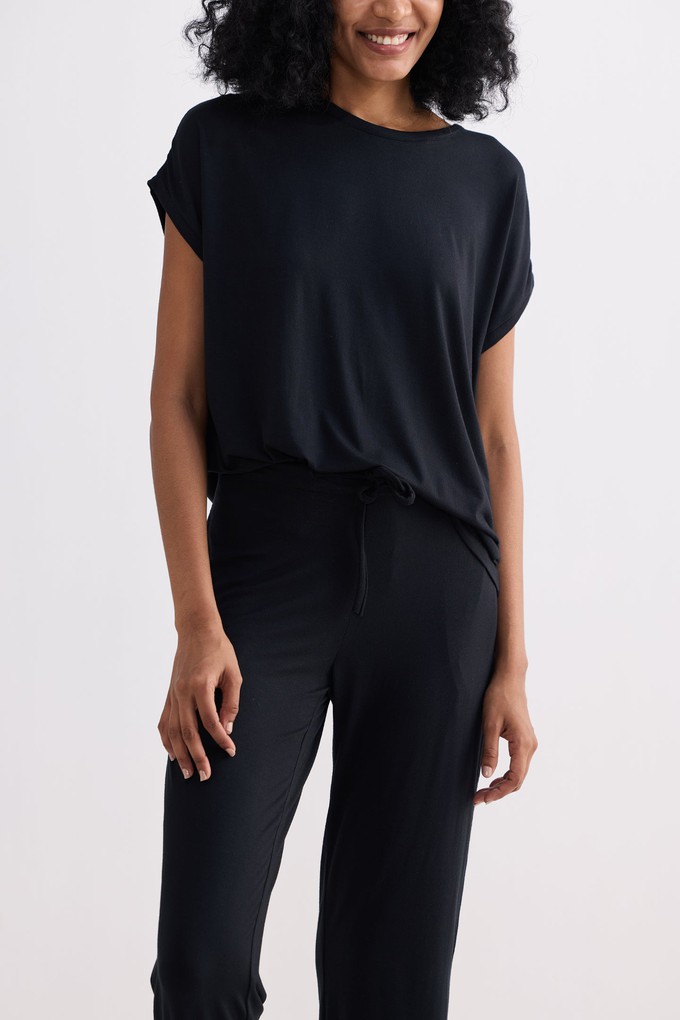 Relaxed Tee in Black from Reistor