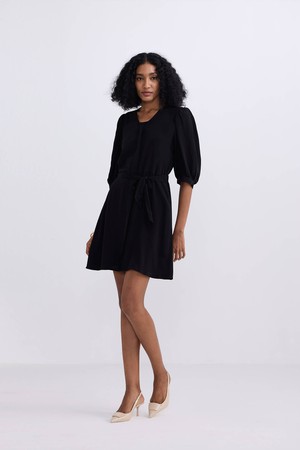 Short Black Dress with a Waist-tie in Black from Reistor