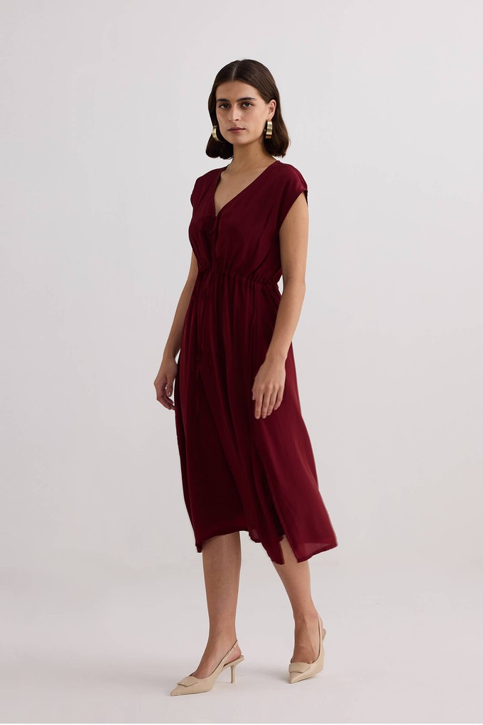 Deep V-neck Gathered Dress in Burgundy from Reistor