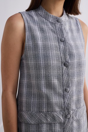 The Cotton Tweed Shift Dress in Grey from Reistor