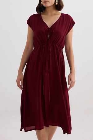 Deep V-neck Gathered Dress in Burgundy from Reistor