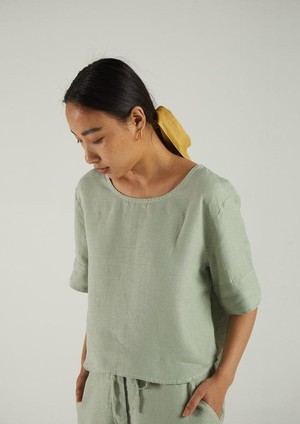 Summer Muse Top in Light Olive from Reistor