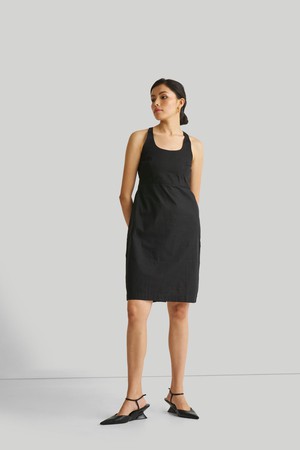 Fitted Knee Length Dress in Black from Reistor