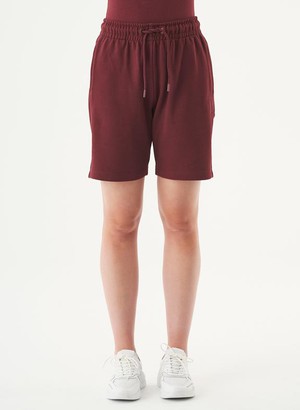 Shorts Sheyma Bordeaux from Shop Like You Give a Damn