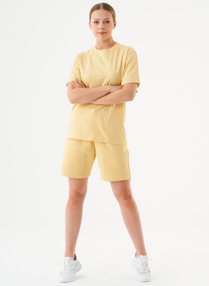 Shorts Sheyma Soft Yellow from Shop Like You Give a Damn