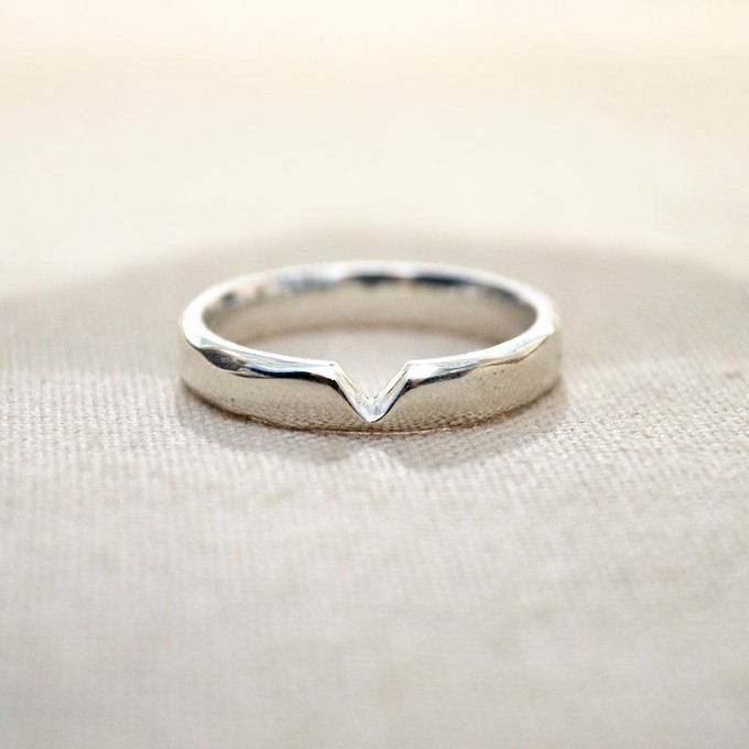 Cut out ring  - Silver from Solitude the Label