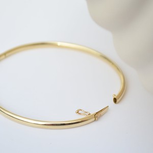 Oval Bangle - Gold 14k from Solitude the Label