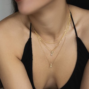 Diamond dot Necklace - Gold 14k & Diamond from Solitude the Label