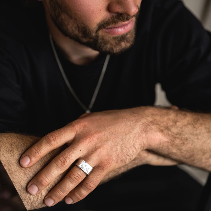 Heavy Signet ring  - Silver from Solitude the Label