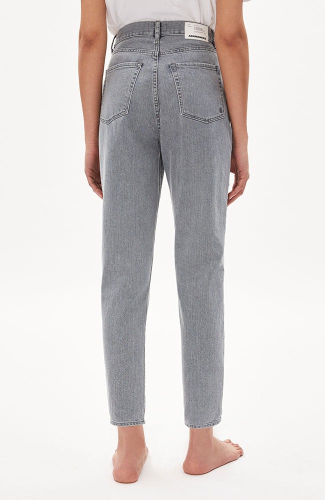 Mairaa Mom jeans fresh grey from Sophie Stone