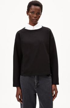 Beaa trice shirt black via Sophie Stone