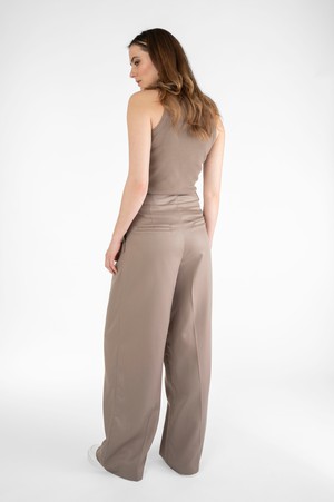 Leichte Hose Taupe from STORY OF MINE