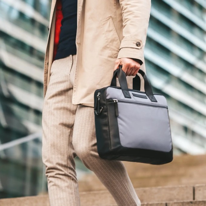 Leather Laptop Bag Light Grey Narvik - The Chesterfield Brand from The Chesterfield Brand